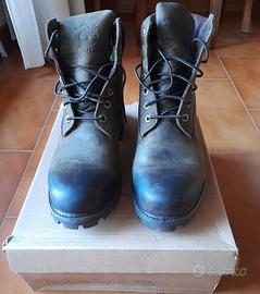 TIMBERLAND VERDE OLIVA PELLE 9 43