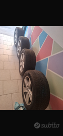Gomme insime con cerchi