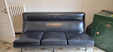 Due divani vera pelle