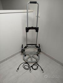 Carrello portapacchi salva spazio 