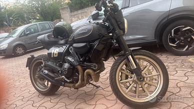 Ducati Scrambler 800 cafe race