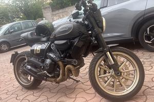 Ducati Scrambler 800 cafe race