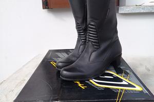  stivali da moto da donna