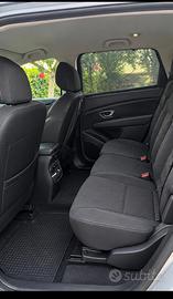 Renault gran scenic