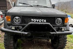 Toyota land cruiser lj70