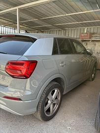 AUDI Q2 1.6