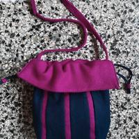 Borsa a tracolla artigianale in tessuto