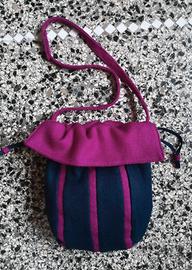 Borsa a tracolla artigianale in tessuto