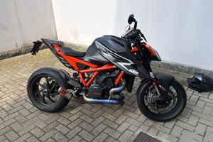 KTM SuperDuke 1290 RR 2023