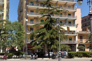 Stanza (Camera) uso Studio (Ufficio)