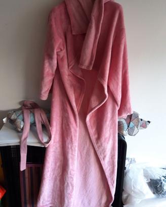 Vestaglia lunga rosa