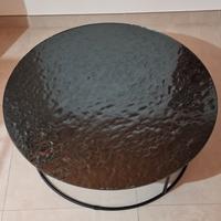 Tavolino IAGO con struttura in metallo verniciato