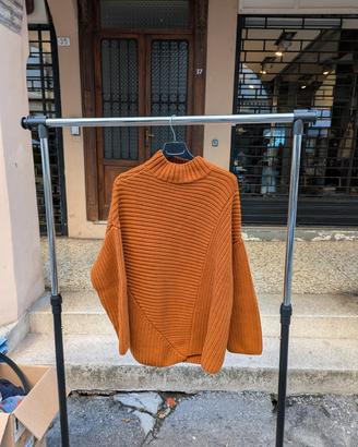 Maglione arancione 