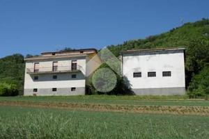 CASA INDIPENDENTE A PRASCO