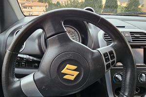 suzuki splash a gas vista e piaciuta