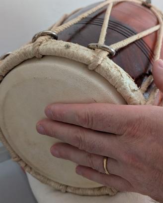 Dholak come nuovo