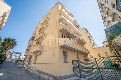 BILOCALE IN VIA TUSCOLANA!