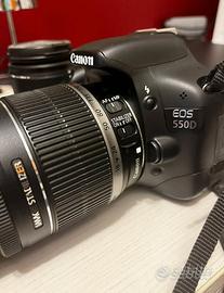 Macchina fotografica Canon EOS 550D