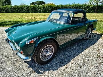 Triumph TR4 IRS Verde inglese - 1966 ASI Guida sin