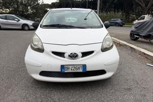 Toyota Aygo 1.0 12V VVT-i 3 porte Sol