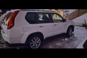 Nissan X trail con gancio traino appena revisionat