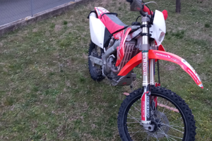 Honda crf targato