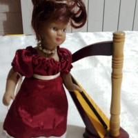 Bambola in porcellana-art.13-anno 2000-de agostini