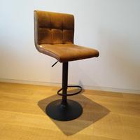 Coppia sgabelli da bancone