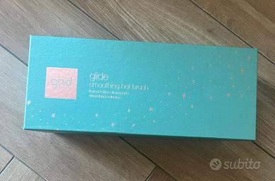 Spazzola lisciante per capelli GHD