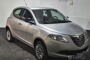 Lancia Ypsilon 0.9 TwinAir 85 CV 5 porte Metano Ec