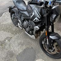 Triumph Trident 660