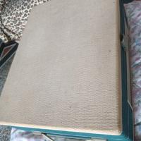 giradischi a valigetta 