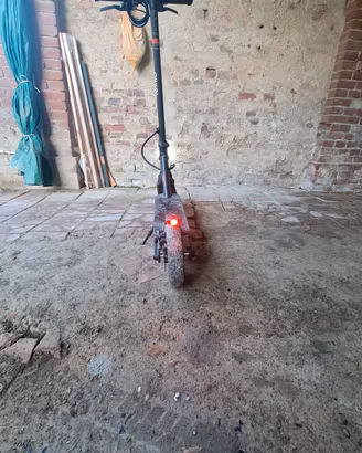 monopattino elettrico come nuovo