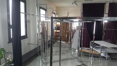 arredamento negozio moda