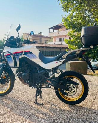 HONDA Transalp XL750 TUTTO INCLUSO ANCHE PASSAGG