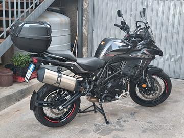 TRK 502X