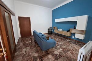 Immobile indipendente arredato