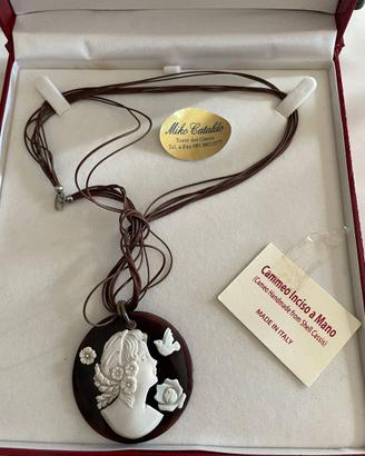 Collana Cammeo