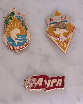 Lotto 3 Spille Vintage Turismo URSS CCCP