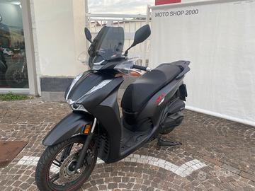 Honda SH 350 - 2023 - N 130