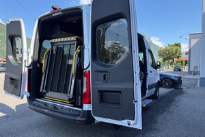 Mercedes Sprinter per trasporto disabili