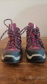 Scarponcini trekking N 28 Decathlon pari al nuovo 