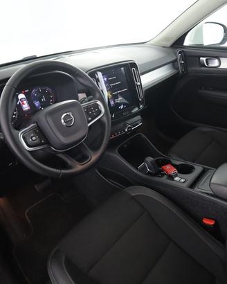 VOLVO XC40 (2017--->) XC40 D4 AWD Geartronic Busin