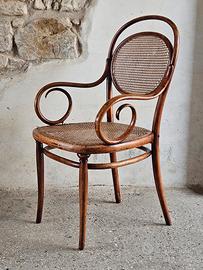 Poltroncina Thonet n.11 etichetta 1b
