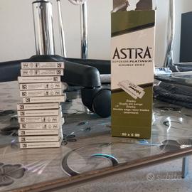  13 pacchetti lamette verdi 