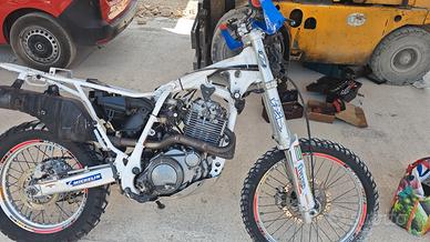 Yamaha TT 600 