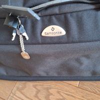 SAMSONITE