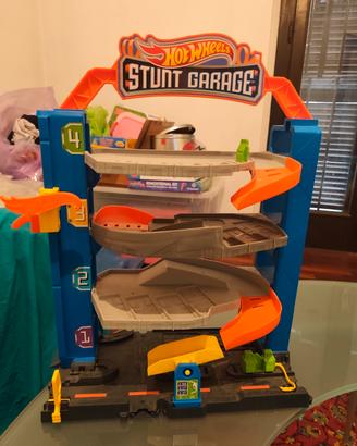 hot wheels stunt garage