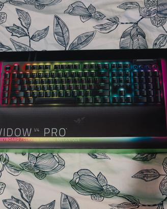 Tastiera meccanica gaming Razer Blackwidow V4 Pro