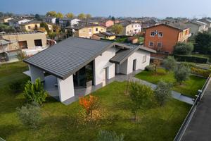 VILLA SINGOLA A CAZZAGO SAN MARTINO